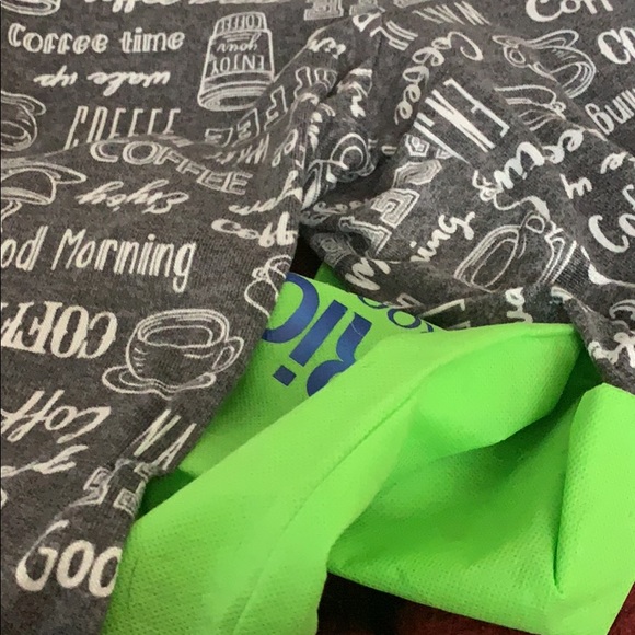 Is a women pajamas pant - Picture 1 of 1